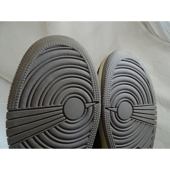 Air Jordan 1 Low SE Craft Inside Out Black 6Y Womens 7.5  DV0478-001 - Picture 6 of 10